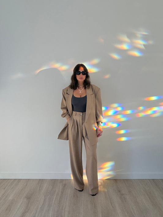 Angelina Oversized Blazer with High-Waist Dress Pants – Beige