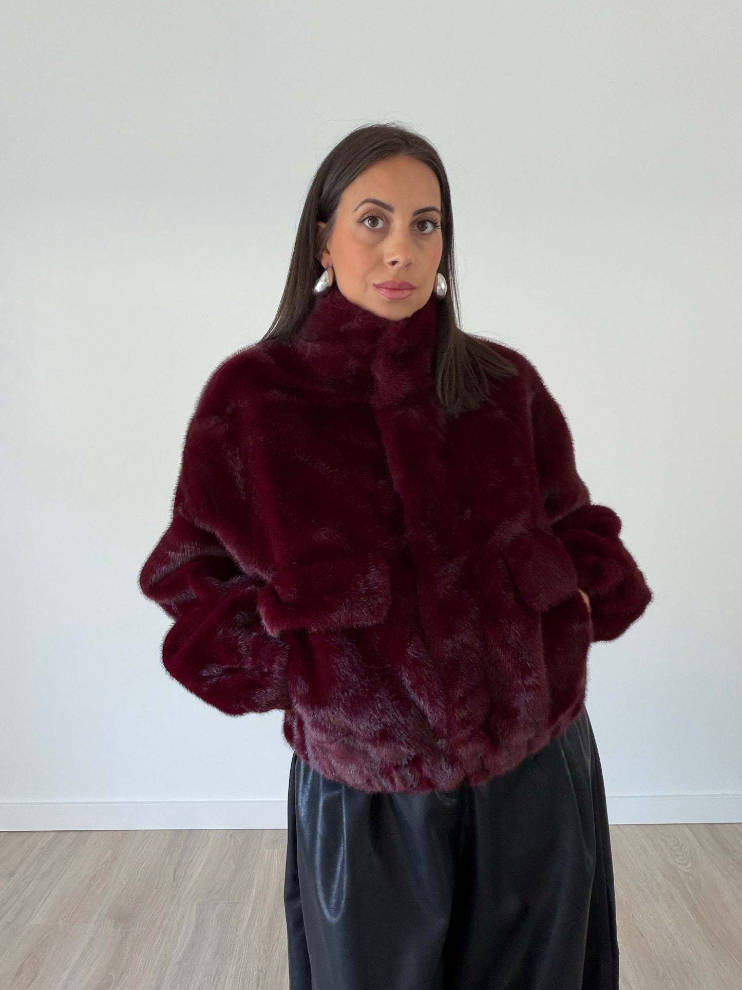 Amarena Faux-Fur Bomber – Burgundy