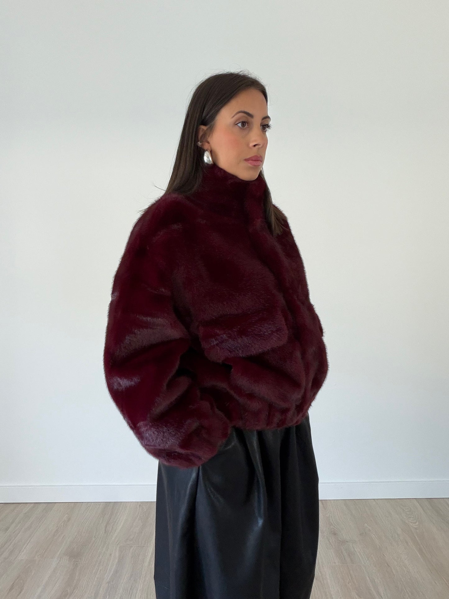Amarena Faux-Fur Bomber – Burgundy