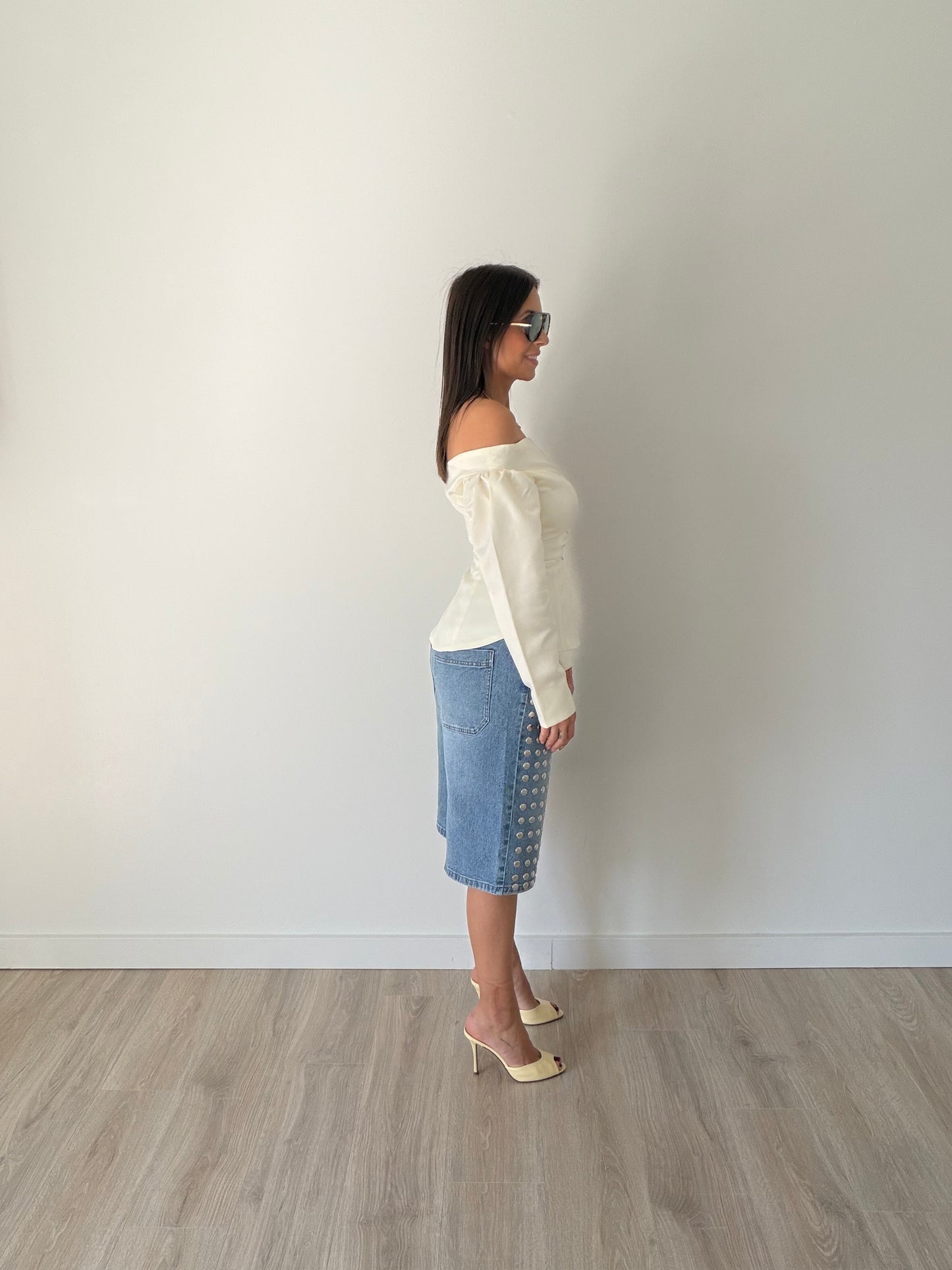 Lace-Up Off-Shoulder Puff Sleeve Blouse