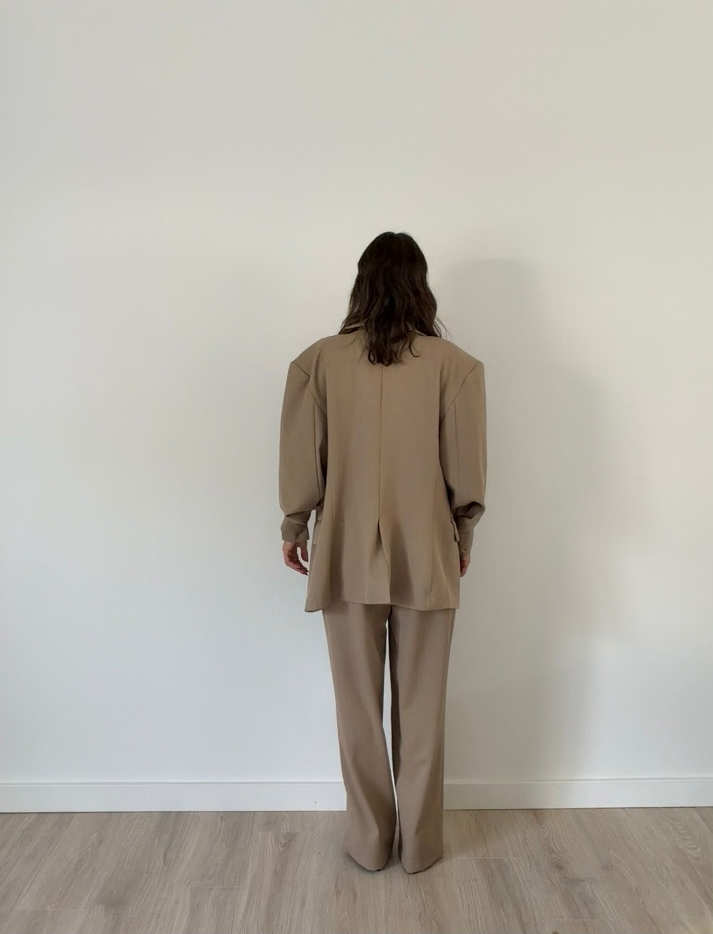 Angelina Oversized Blazer with High-Waist Dress Pants – Beige